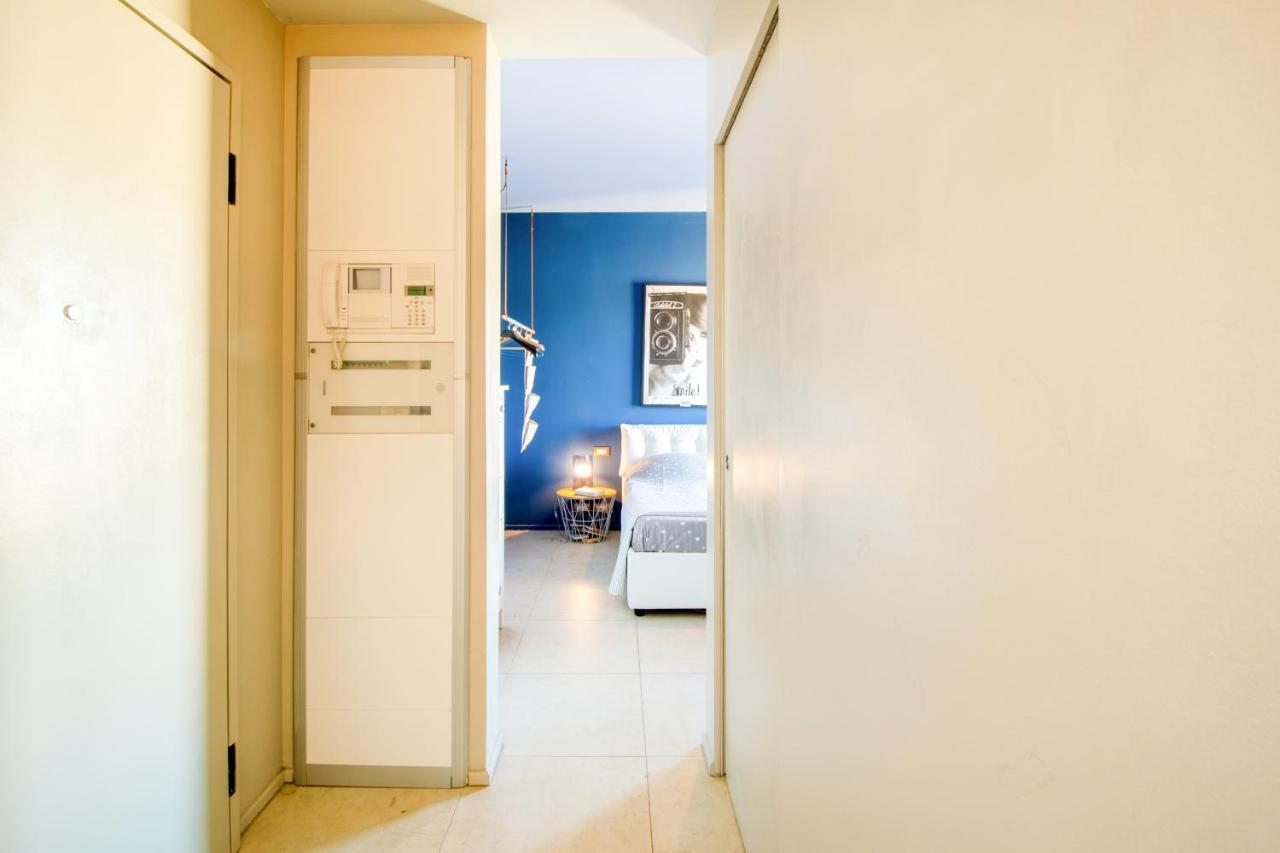 Angel'S Traveller'S Apartment Parma Dış mekan fotoğraf